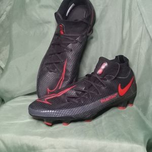 Nike phantom cleat athletic shoes size 9